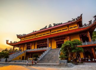 Chùa Ba Vàng Hạ Long – điểm du lịch tâm linh nổi tiếng linh thiêng