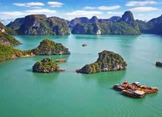 Khám phá Hạ Long – Trải nghiệm sự huyền ảo của vịnh biển kỳ vĩ